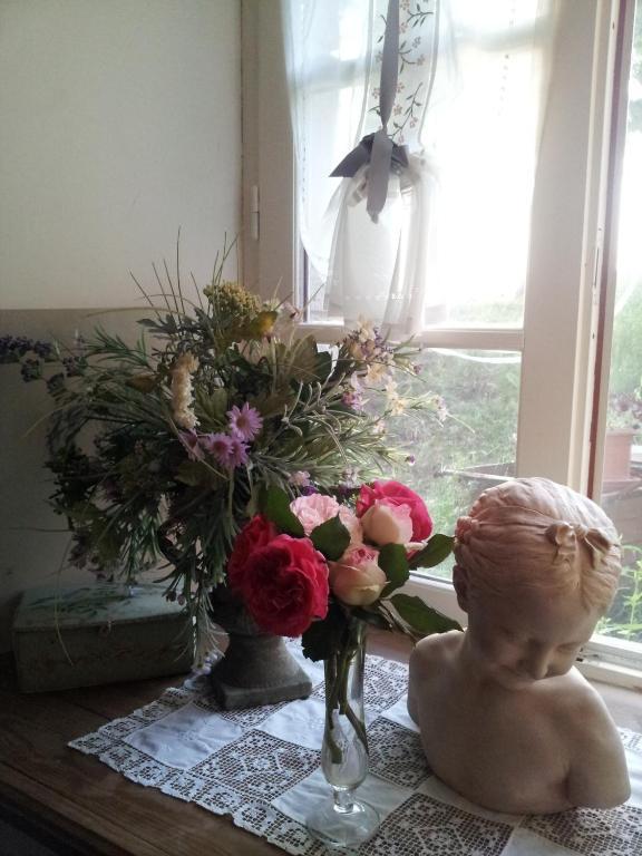 Bed and Breakfast Au Bon Gre D'Hugoline Blanzac  Номер фото