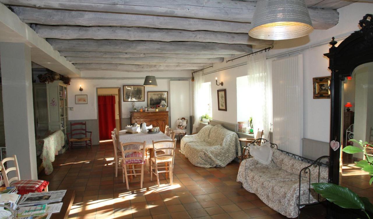 Bed and Breakfast Au Bon Gre D'Hugoline Blanzac  Екстер'єр фото
